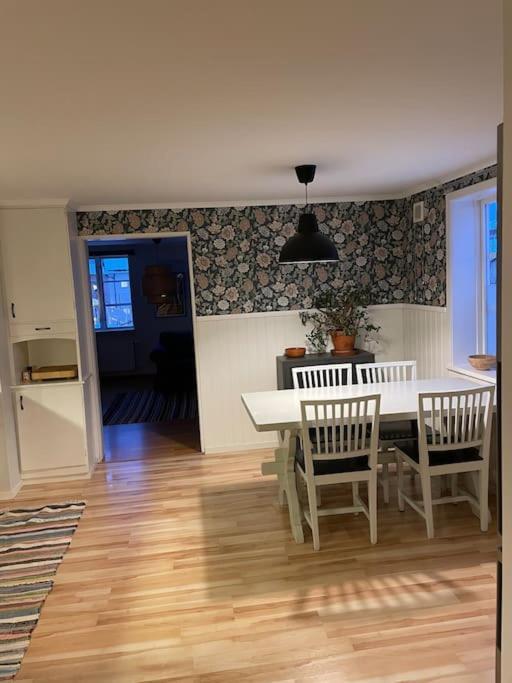 Egen Laegenhet Pa Soedermalm Naera Centrum Sundsvall Buitenkant foto