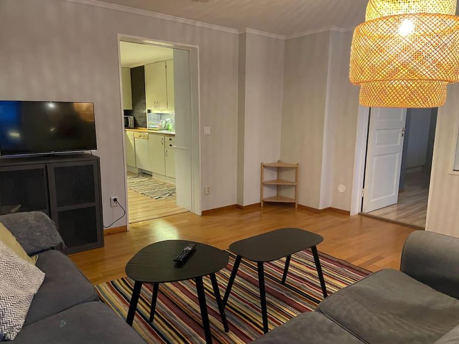 Egen Laegenhet Pa Soedermalm Naera Centrum Sundsvall Buitenkant foto